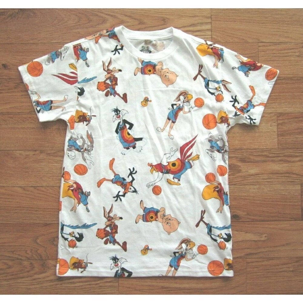 New Space Jam A New Legacy Whole Gang Basketball TShirt Size M